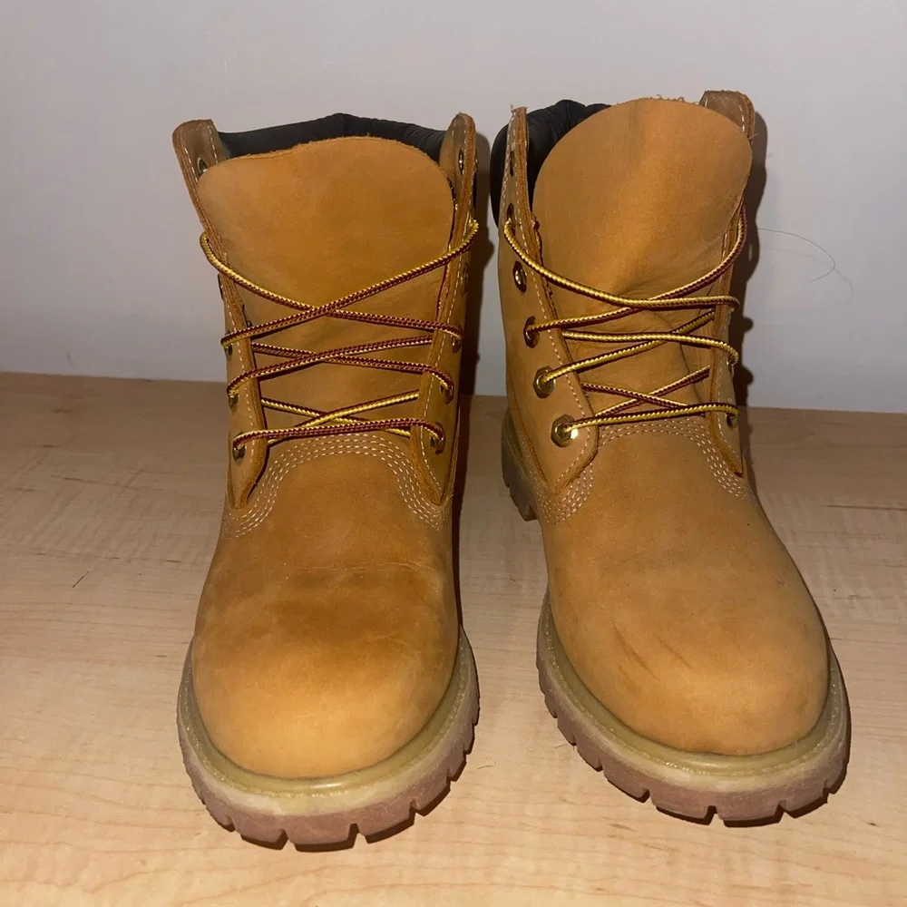 Timberlands - Picture 2 of 6